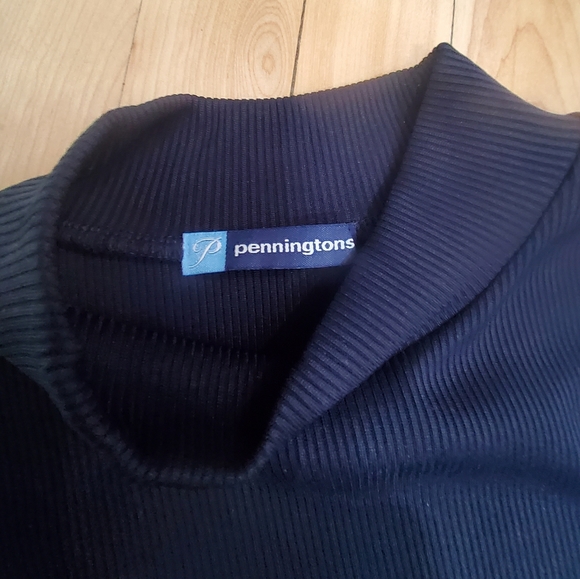 Penningtons top 1X - Picture 2 of 4